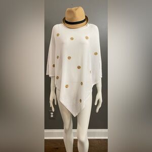 Chico's embellished knit poncho white textured fabric gold polka dots Size S/M